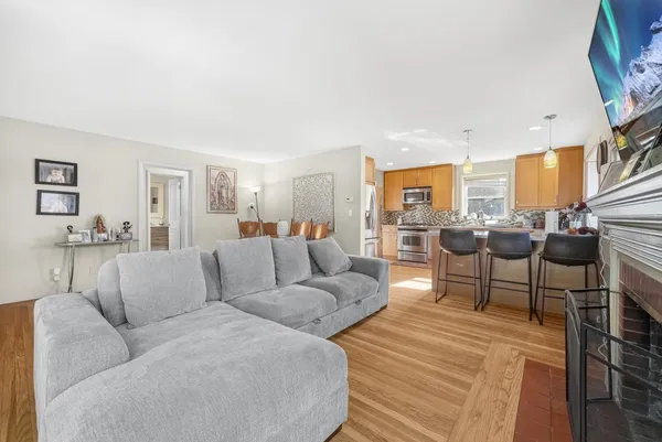 $990,000 | 2034 Addison Avenue, East Palo Alto, CA 94303
