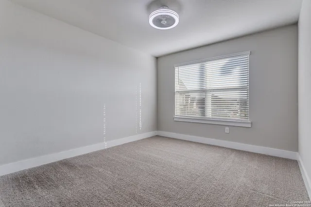 $2,700 | 29190 Rock Canyon, Bulverde, TX 78163