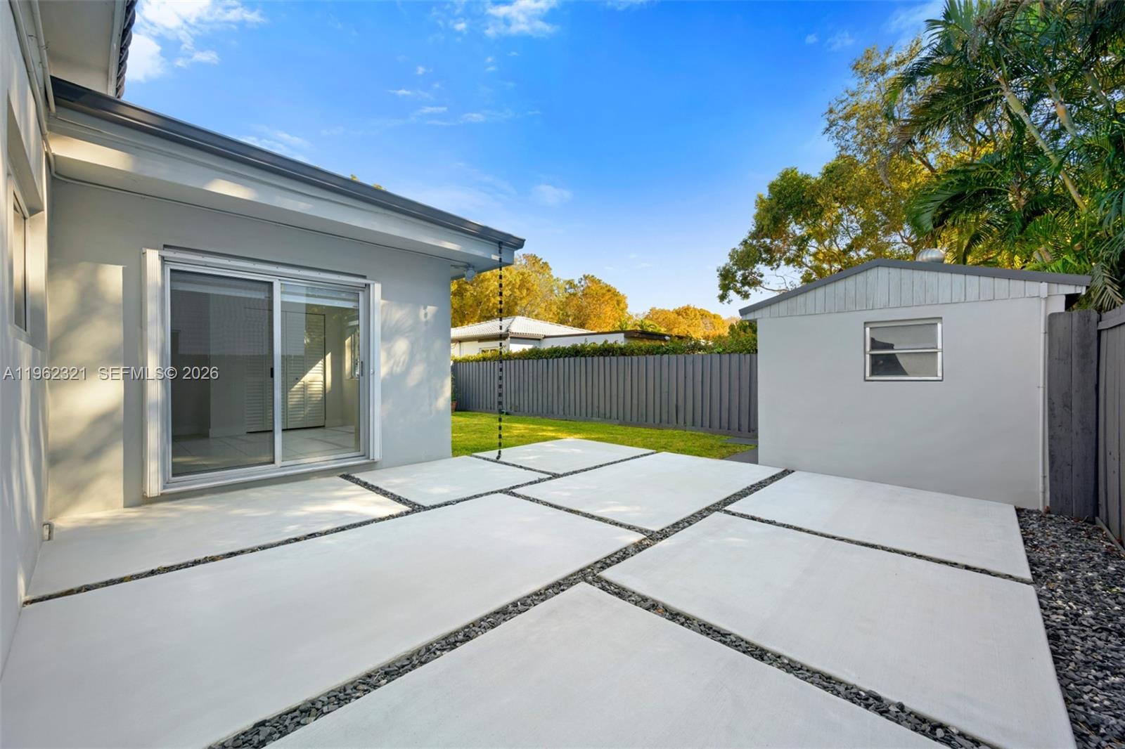 1811 Southwest 18th Avenue Miami, FL 33145 - Photo 22 of 25