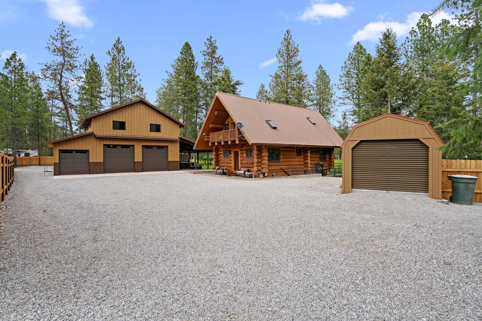 133 West Trappers Loop Chewelah, WA 99109 - Photo 1 of 50