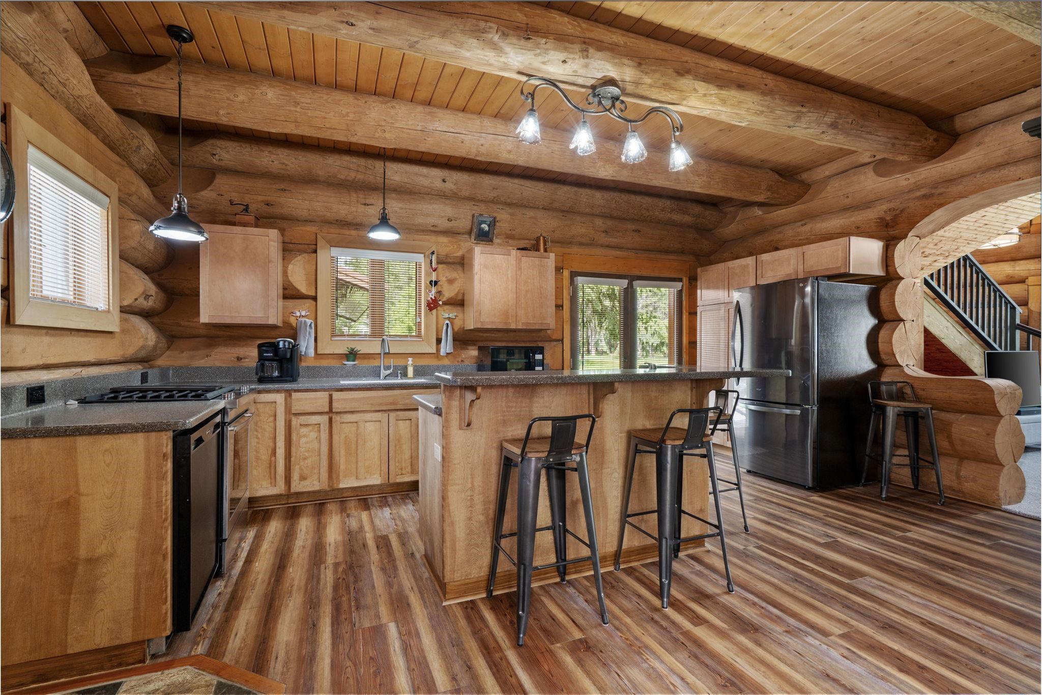 133 West Trappers Loop Chewelah, WA 99109 - Photo 10 of 50
