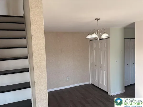 $2,400 | 401 North Filbert Street, Allentown, PA 18109