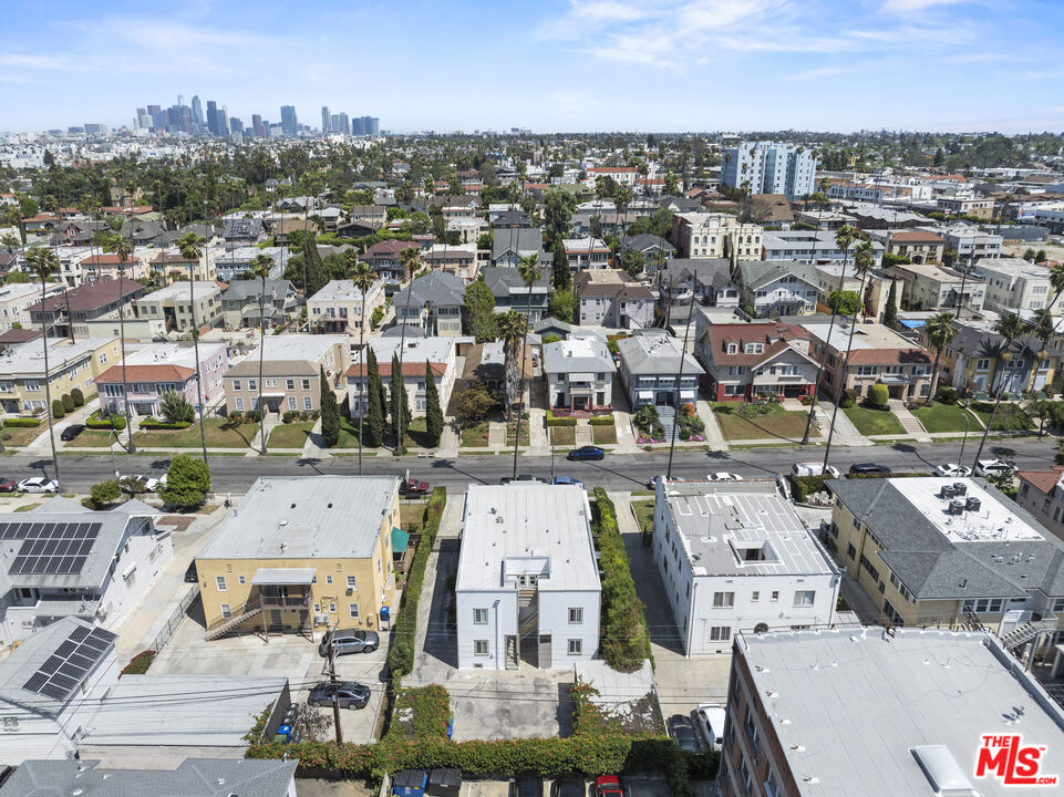 1215 5th Avenue Los Angeles, CA 90019 - Photo 19 of 22