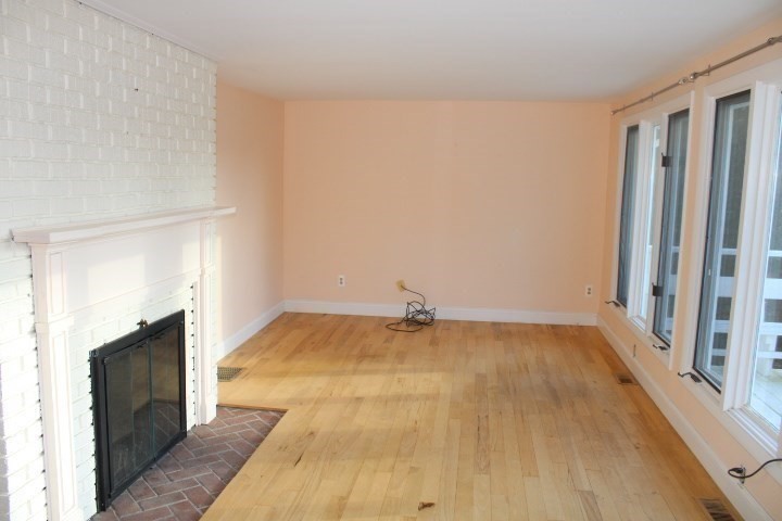 34 R Summer Street Rockport, MA 01966 - Photo 8 of 22 Gallery Image 8
