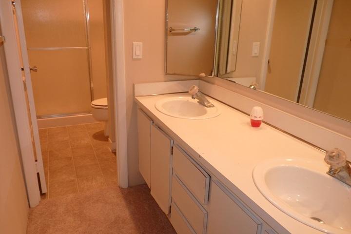 111 Woodland Road Palm Springs, FL 33461 - Photo 13 of 24 MASTER BATHROOM