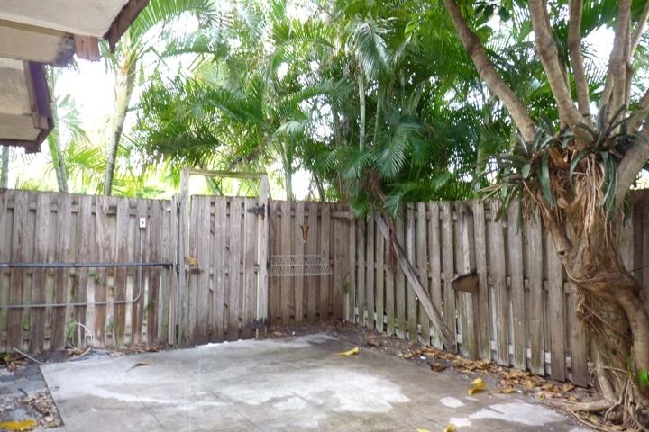 111 Woodland Road Palm Springs, FL 33461 - Photo 3 of 24 FENCED PATIO