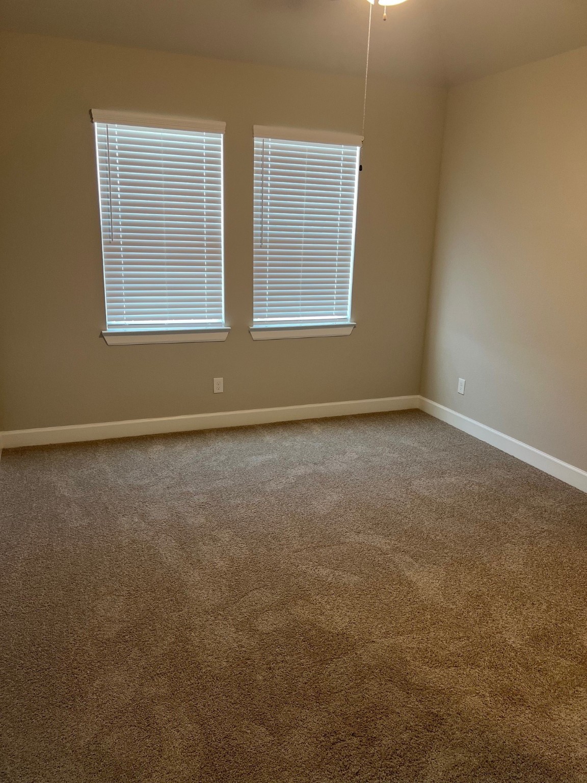 3316 Vine Ter Trace Houston, TX 77047 - Photo 14 of 18 a view of an empty room with a window