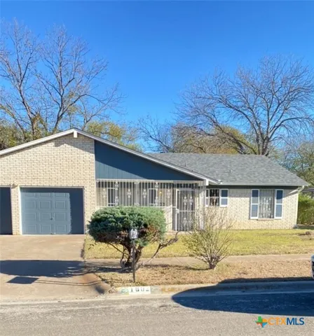 $1,800 | 1802 Sycamore Drive, Killeen, TX 76543