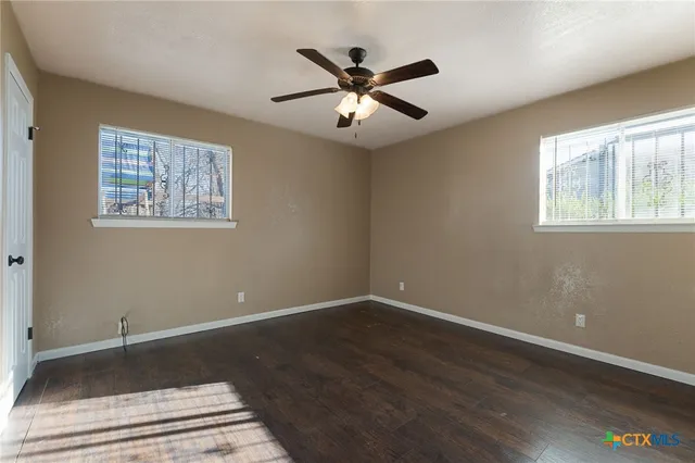 $1,450 | 1802 Sycamore Drive, Killeen, TX 76543