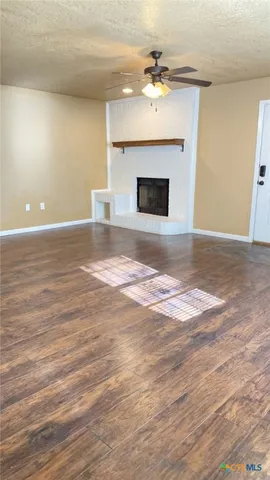 $1,800 | 1802 Sycamore Drive, Killeen, TX 76543