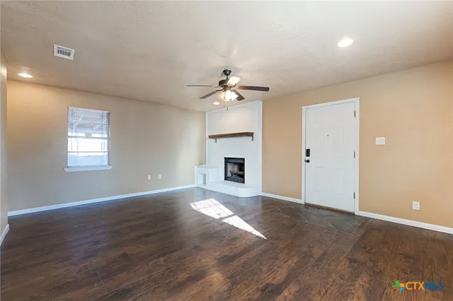 $1,450 | 1802 Sycamore Drive, Killeen, TX 76543