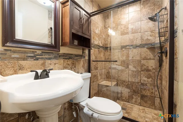 $1,450 | 1802 Sycamore Drive, Killeen, TX 76543