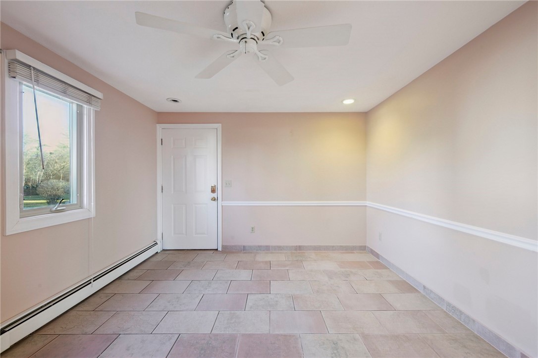 660 Point Judith Road, Unit C4 Narragansett, RI 02882 - Photo 4 of 31