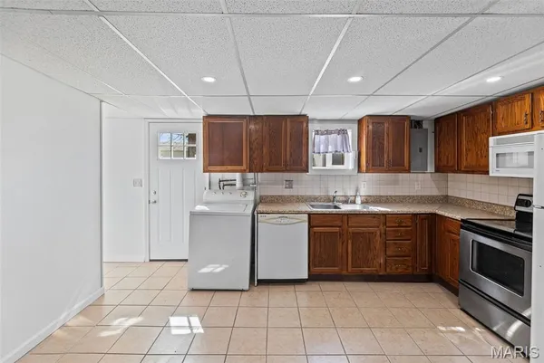 $225,000 | 411 Sheridan Street, Bethalto, IL 62010