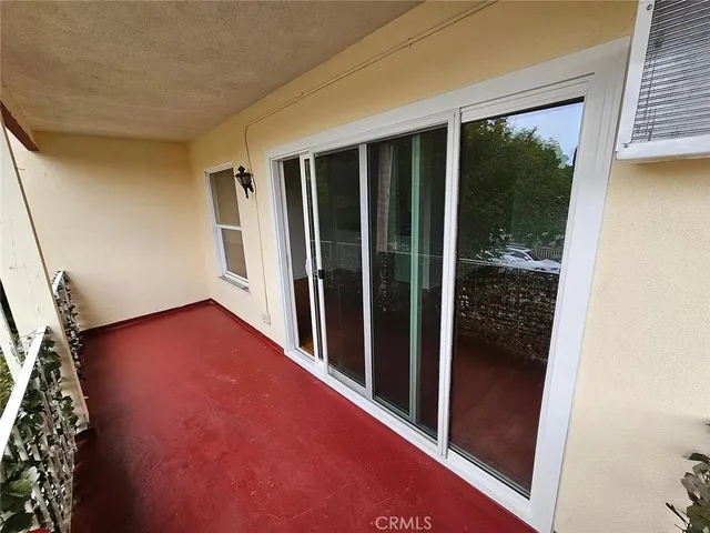 $3,950,000 | 2302 Oak Street, Santa Monica, CA 90405