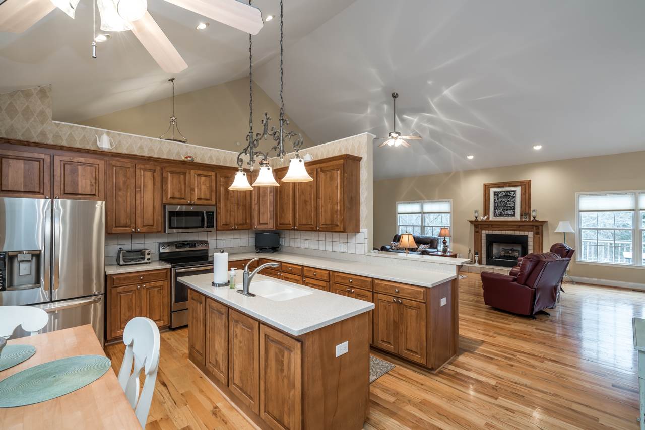 1044 Pearson Town Road Moore, SC 29369 - Photo 15 of 36 Gallery Image 15