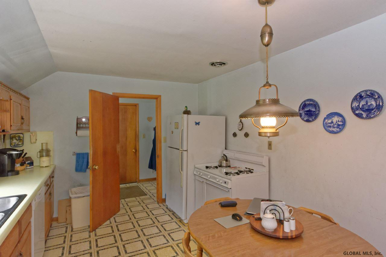 10 Stewart Point Road Schodack, NY 12123 - Photo 8 of 22 Photo 8