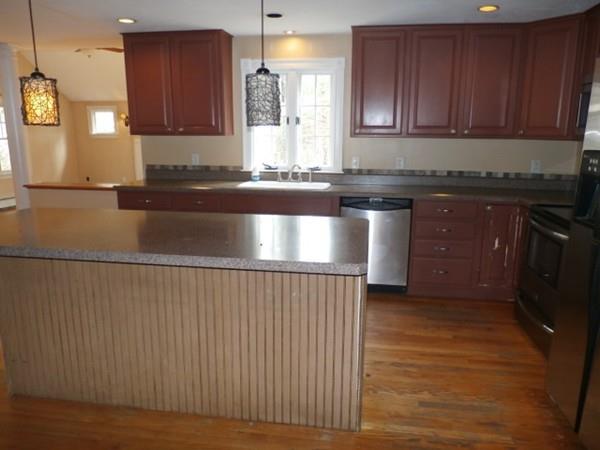 108 Mayflower Road Plympton, MA 02367 - Photo 9 of 25 Gallery Image 9
