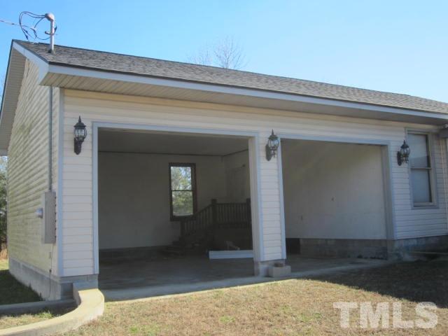 1295 Kelly Road Henderson, NC 27537 - Photo 6 of 20 Gallery Image 6
