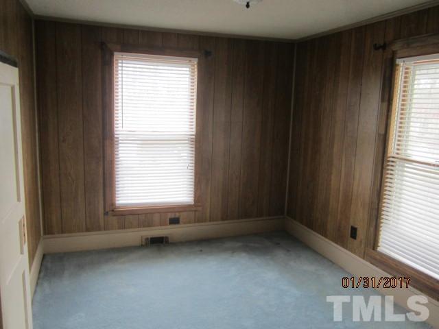1295 Kelly Road Henderson, NC 27537 - Photo 10 of 20 Gallery Image 10