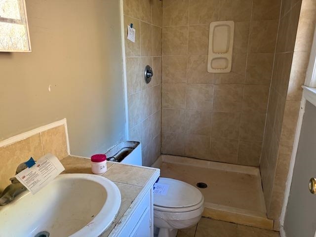 40 Sampson Road Hemingway, SC 29554 - Photo 10 of 12 Bathroom featuring vanity, a stall shower, and tile patterned flooring