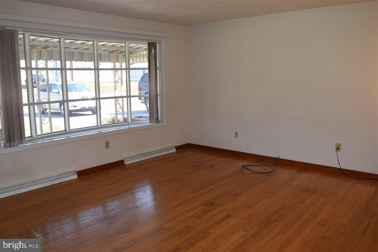 3615 Lewisberry Road York, PA 17404 - Photo 5 of 22 Gallery Image 5