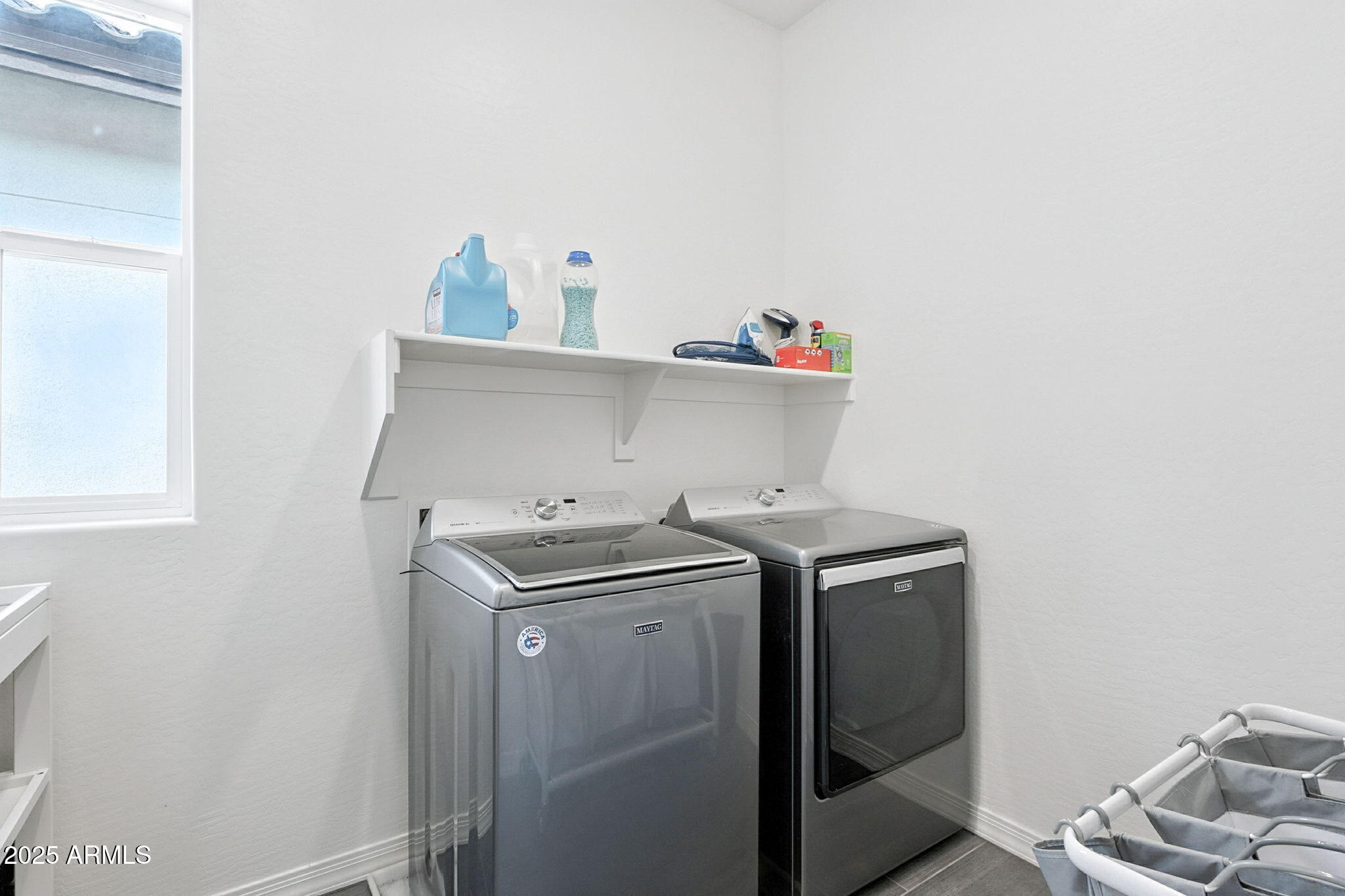 7236 West Phelps Road Peoria, AZ 85382 - Photo 43 of 53 a utility room with dryer and washer
