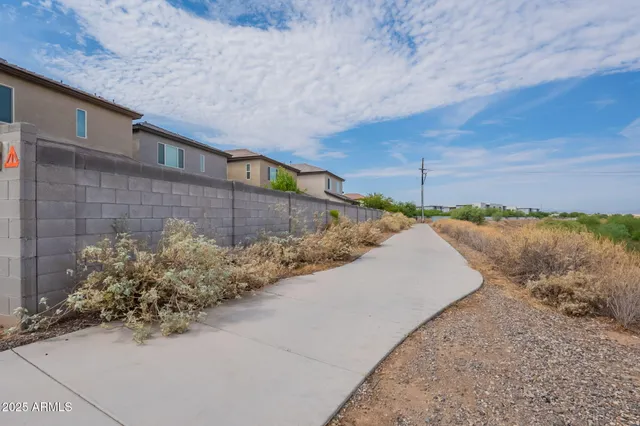 $2,495 | 7236 West Phelps Road, Peoria, AZ 85382