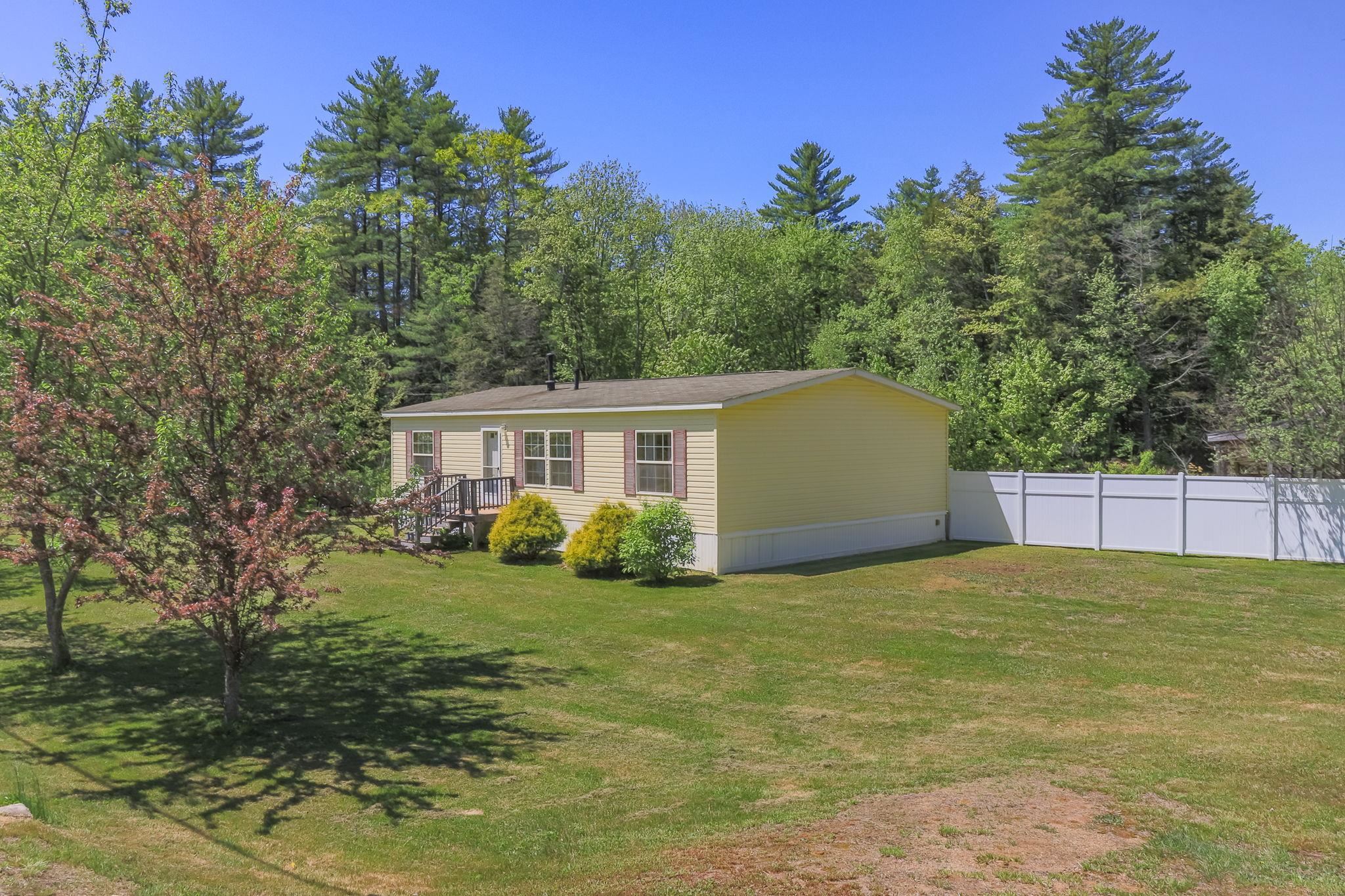12 Mountain View Road Deerfield, NH 03037 - Photo 1 of 42 Gallery Image 1