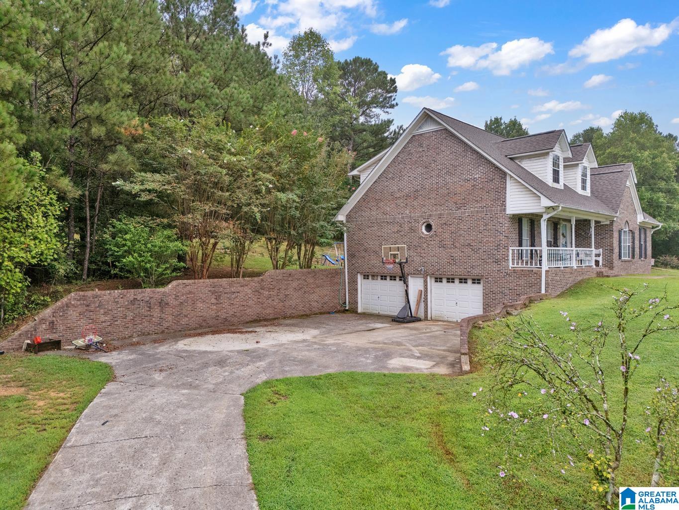 3736 Tidwell Hollow Road Oneonta, AL 35121 - Photo 4 of 46
