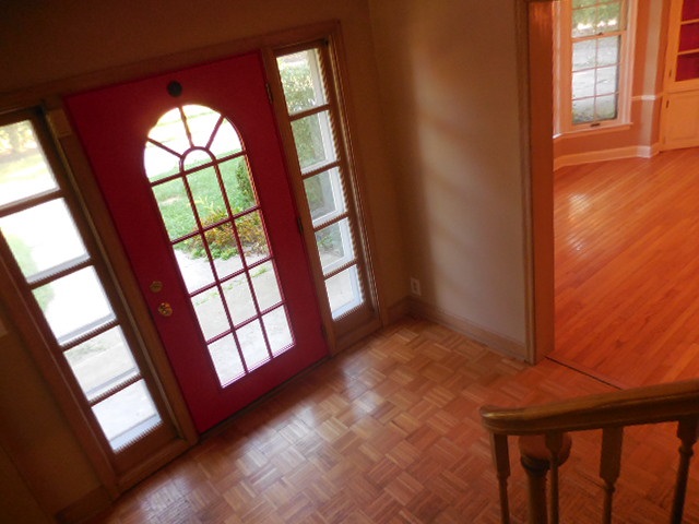 5159 Spring Creek Road Rockford, IL 61114 - Photo 4 of 25 a view of an entryway