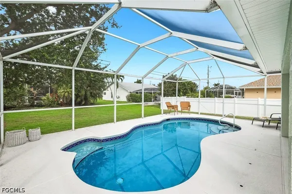 $3,200 | 3322 Oasis Boulevard, Cape Coral, FL 33914