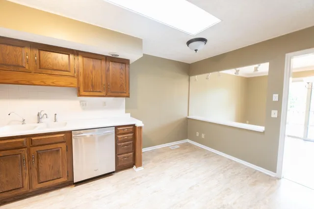 $349,900 | 604 West Soutar Drive, Bloomington, IN 47403