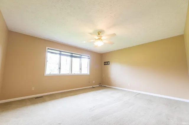 $349,900 | 604 West Soutar Drive, Bloomington, IN 47403