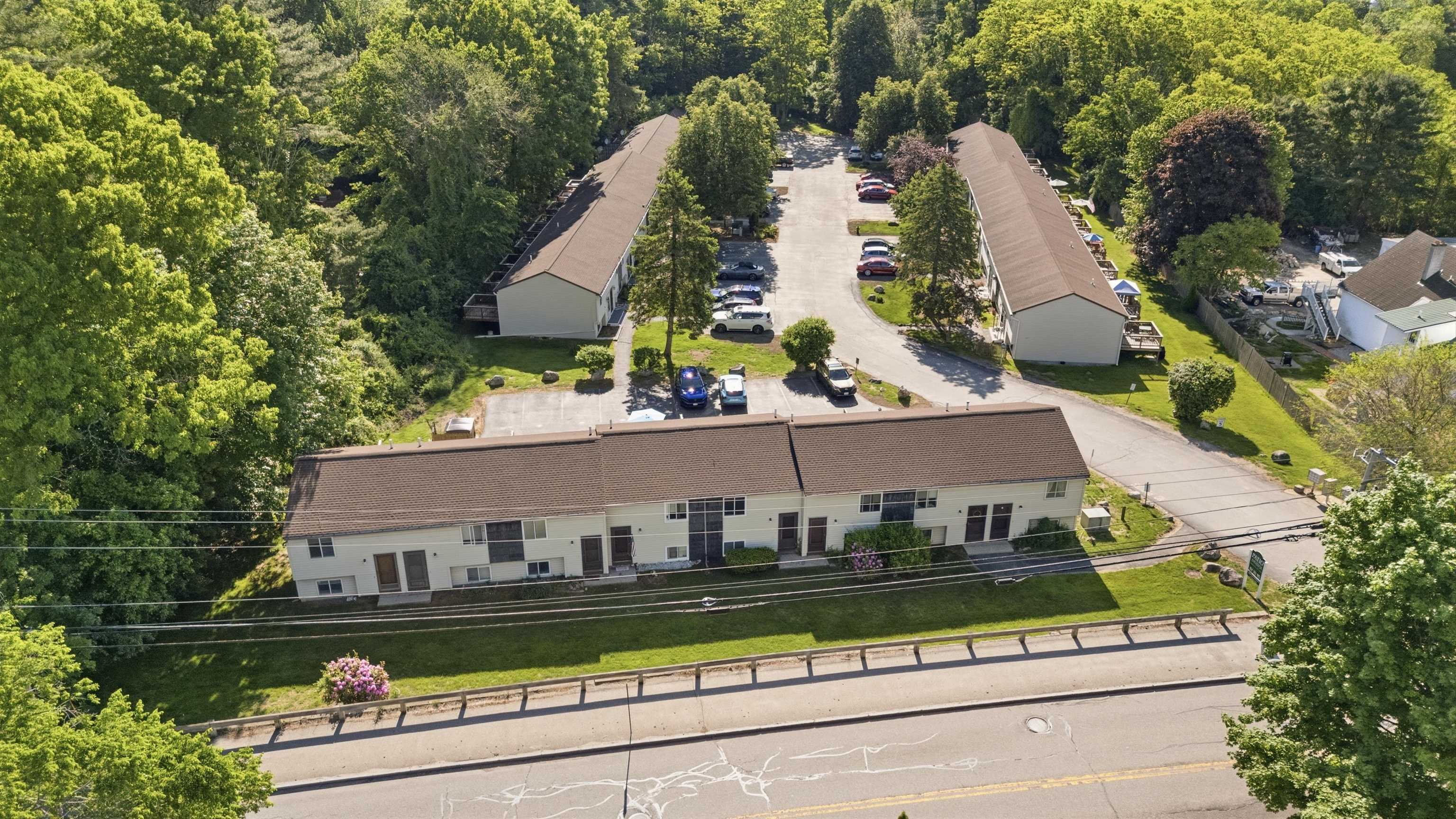 897 Mammoth Road, Unit 8 Manchester, NH 03104 - Photo 41 of 48