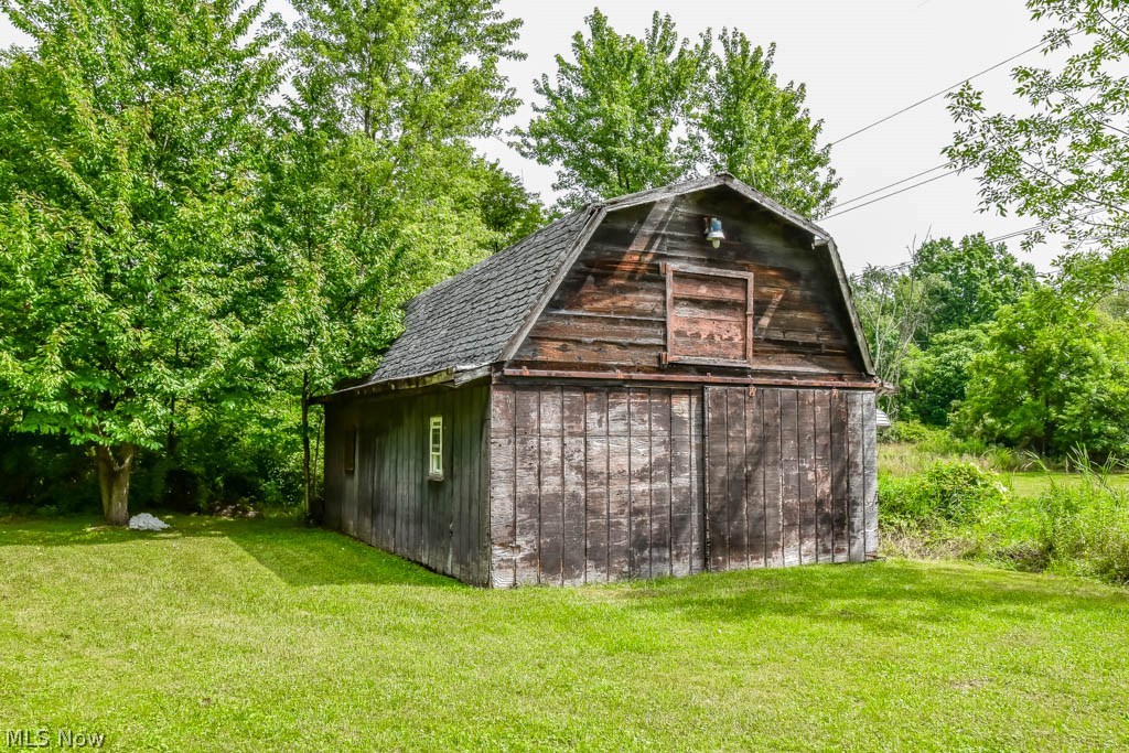 3703 Johnson Road Norton, OH 44203 - Photo 19 of 24 30x19 barn for great storage!