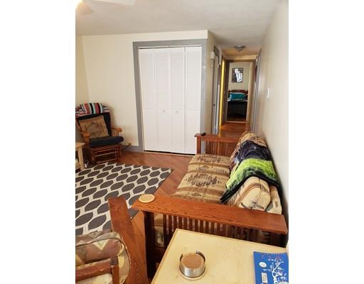 46 Warebrook Ware, MA 01082 - Photo 3 of 10 Gallery Image 3