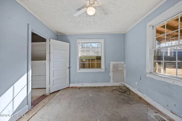 $100,000 | 306 Easy Street, La Grange, NC 28551