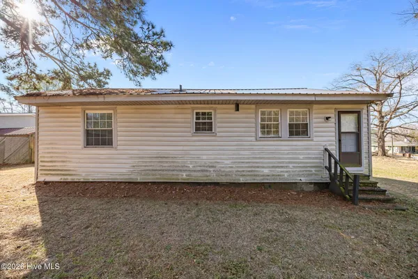 $100,000 | 306 Easy Street, La Grange, NC 28551