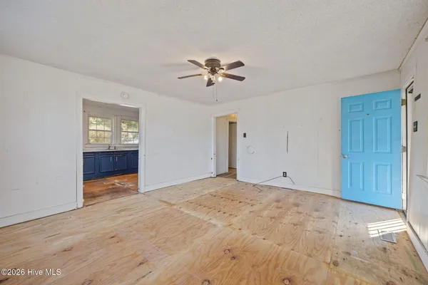 $100,000 | 306 Easy Street, La Grange, NC 28551