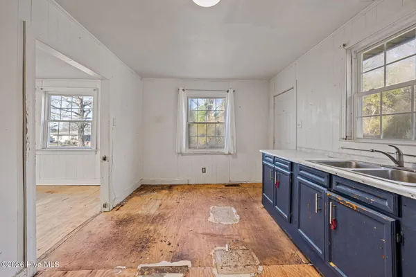 $100,000 | 306 Easy Street, La Grange, NC 28551