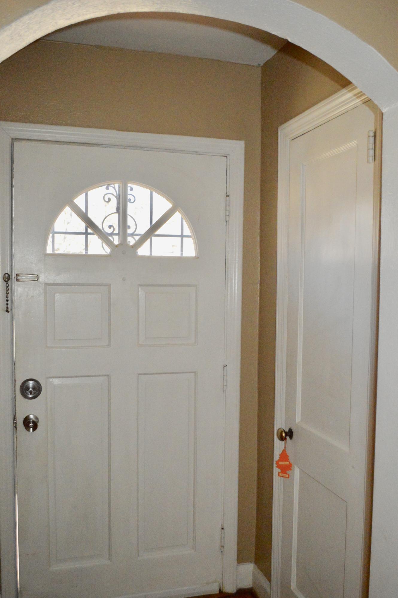 205 South Moore Road Chattanooga, TN 37411 - Photo 3 of 55 fullsizeoutput_182c