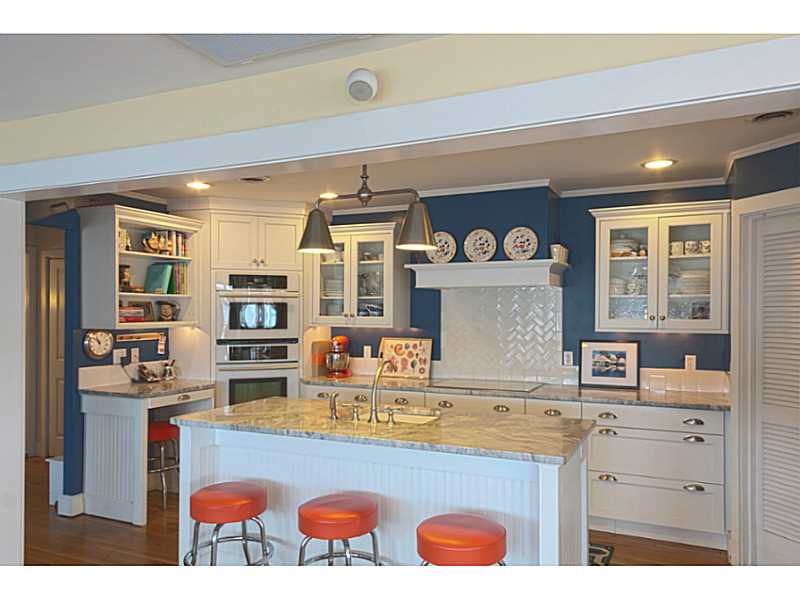 135 Riverside Drive Tiverton, RI 02878 - Photo 9 of 18 Kitchen.