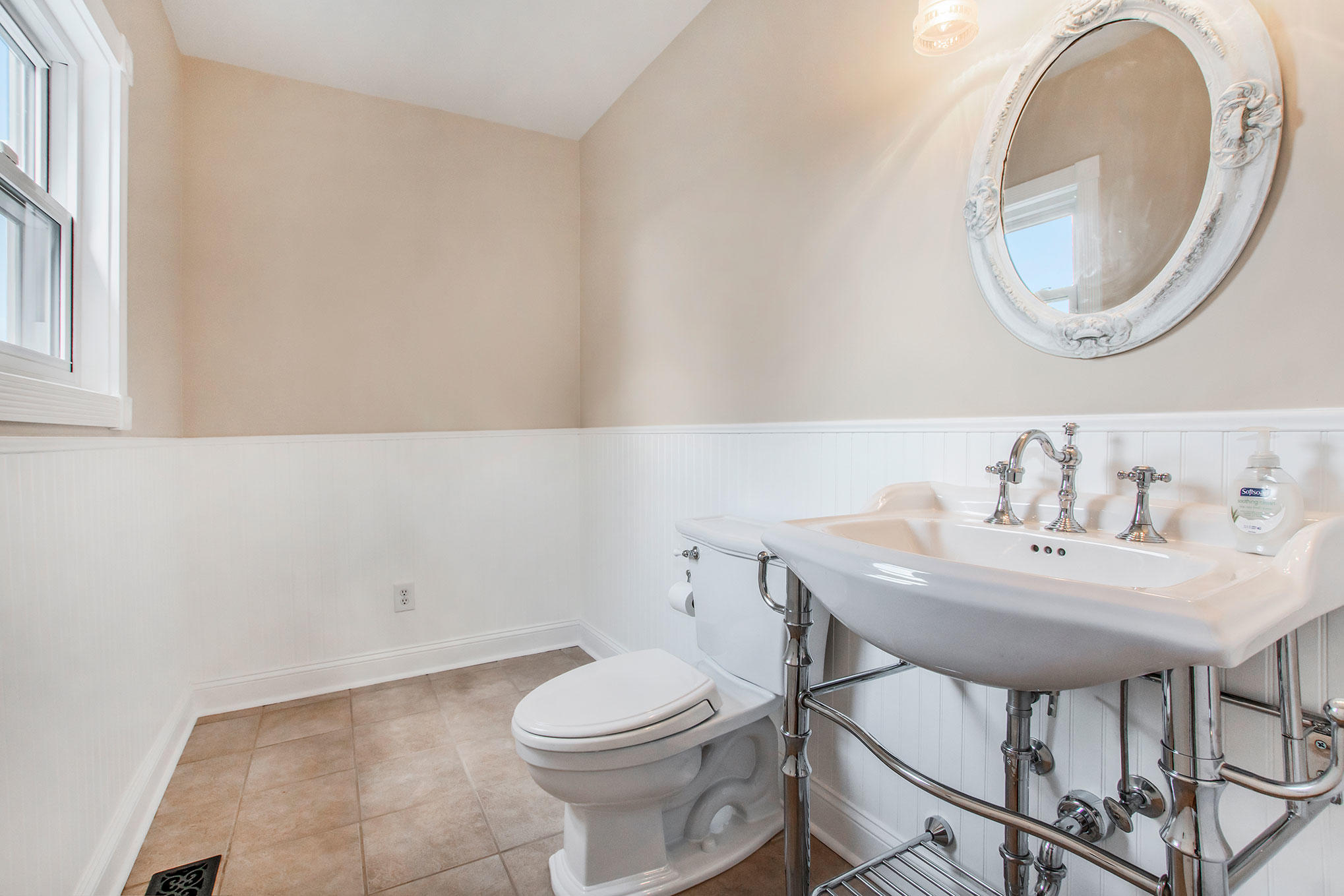 710 South Arent Road Watervliet, MI 49098 - Photo 13 of 35 DSC09349