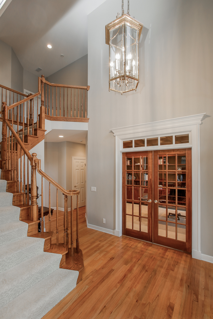 1640 Raleigh Court Wheaton, IL 60189 - Photo 14 of 49