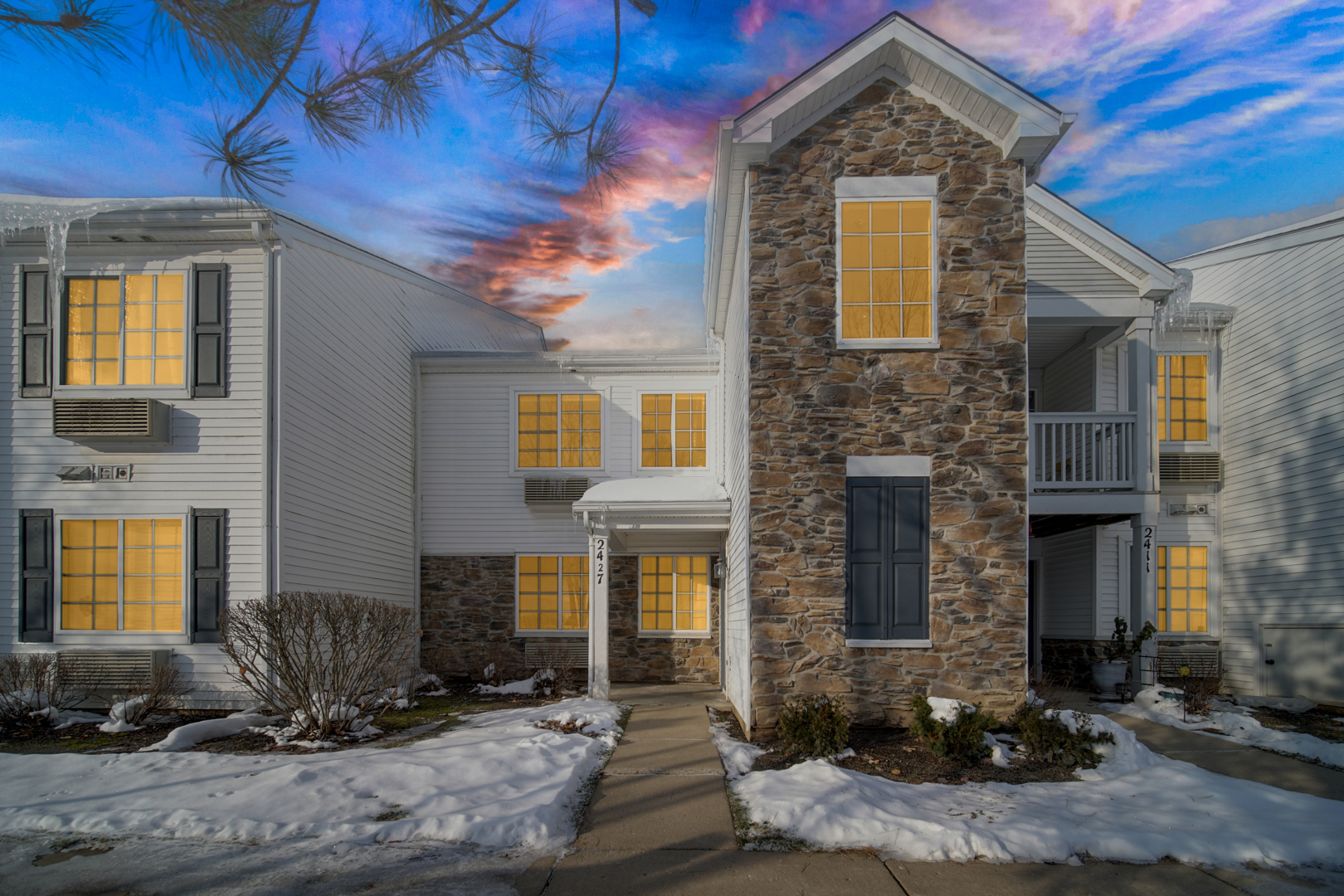 2427 Silverstone Drive, Unit 2427 Carpentersville, IL 60110 - Photo 2 of 16