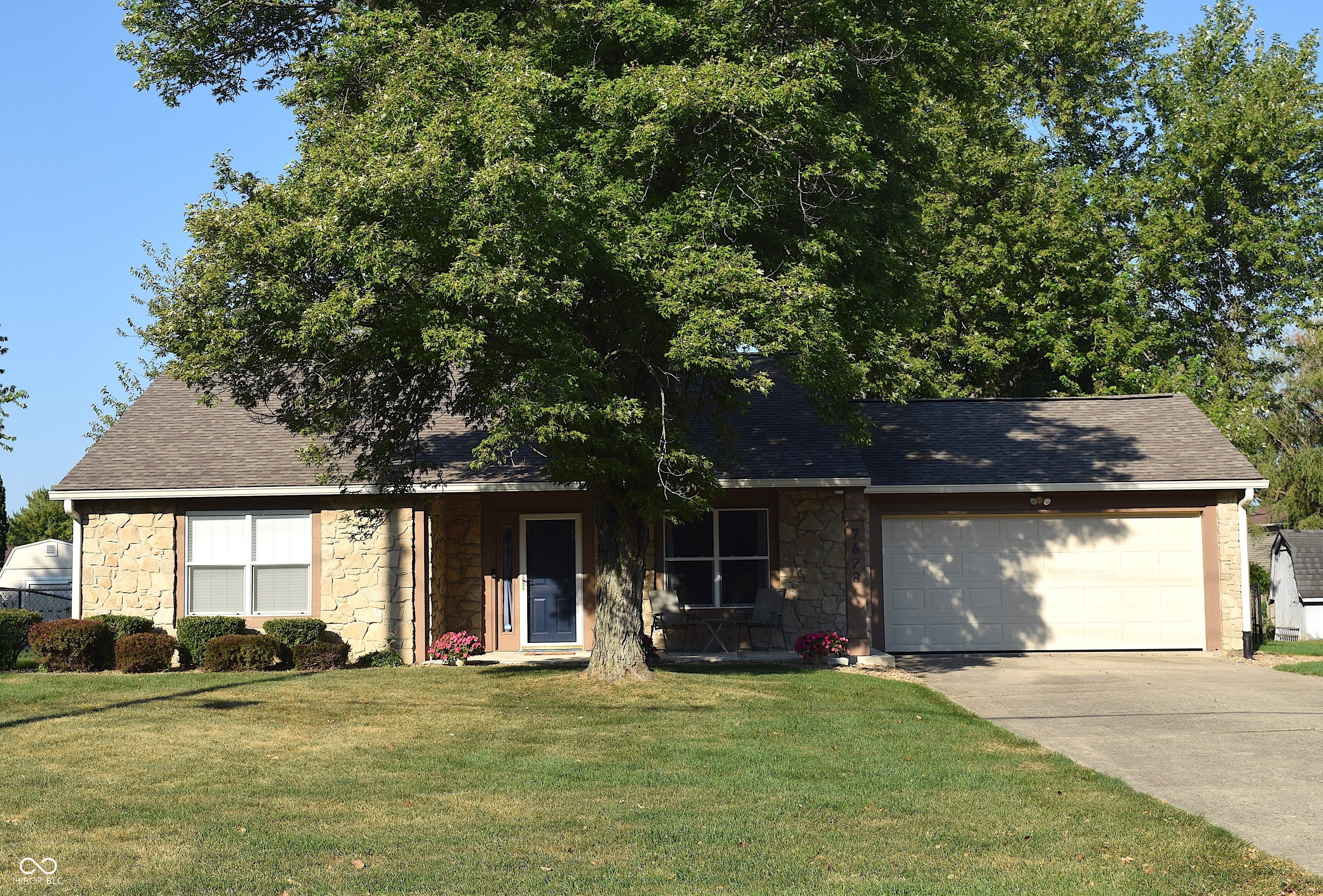 7628 Combs Road Indianapolis, IN 46237 - Photo 4 of 51 Gallery Image 4