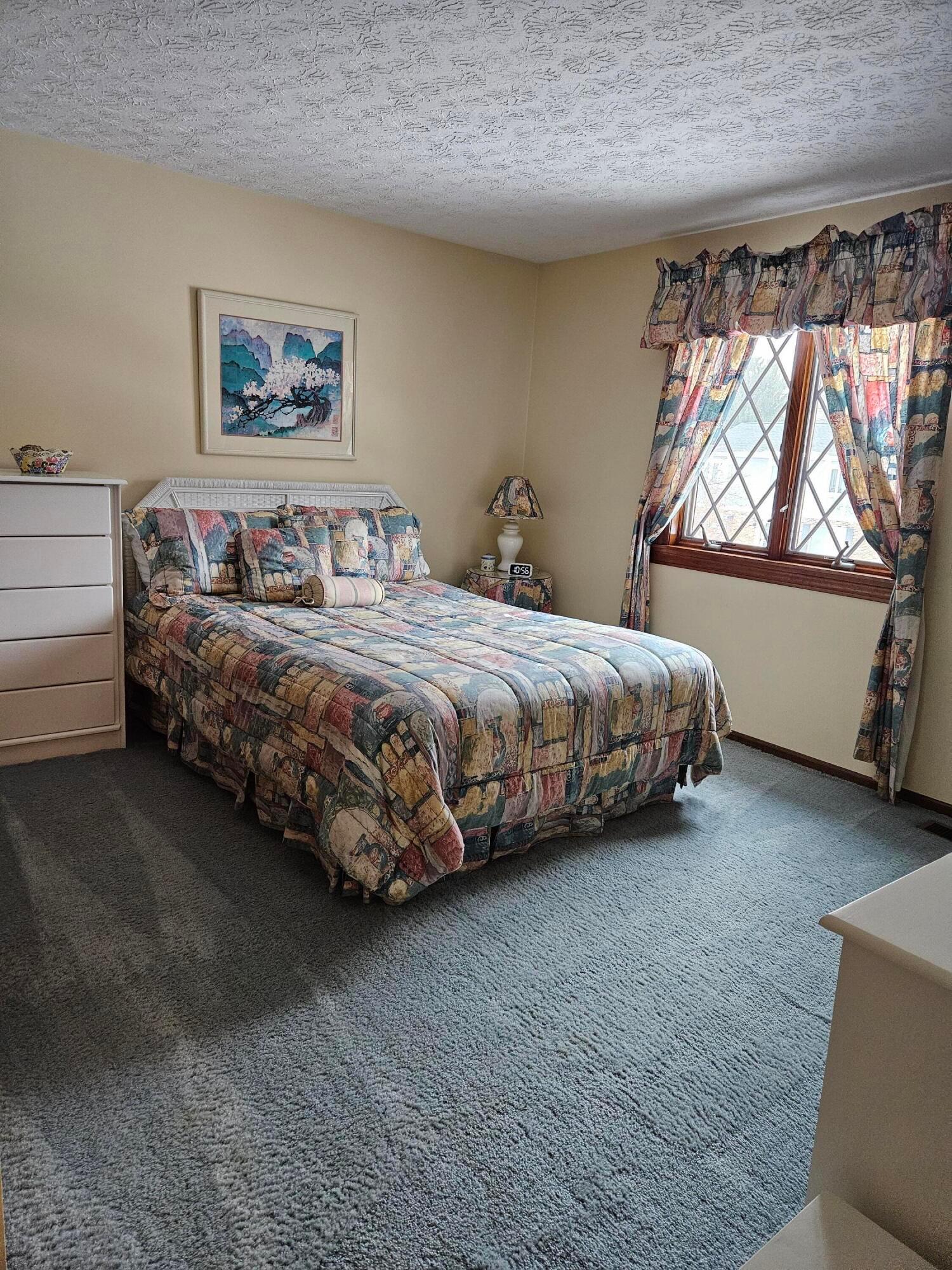 7918 Sethwick Road Dublin, OH 43016 - Photo 15 of 20 8 Guest Room