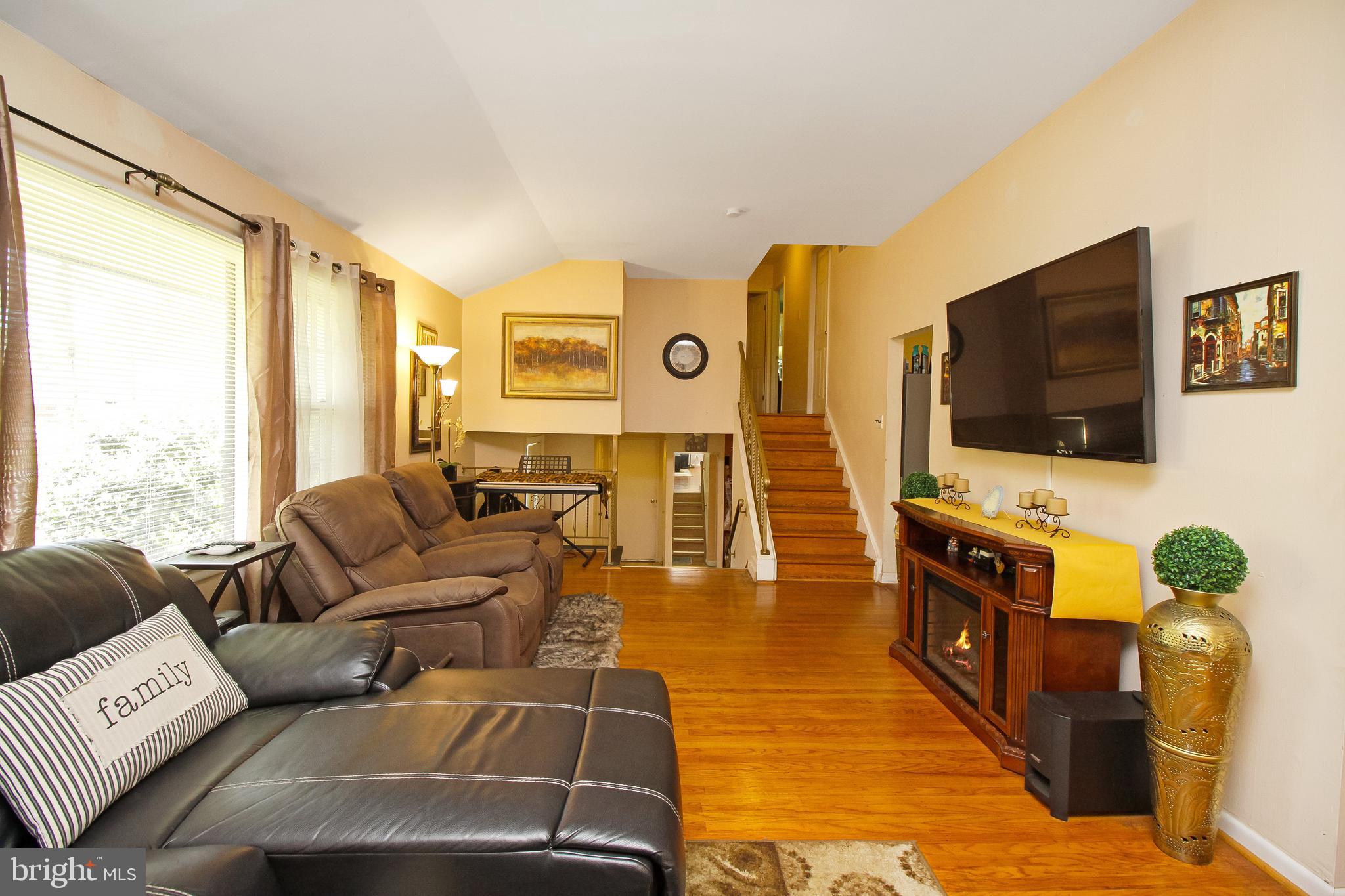 531 Howard Road Cherry Hill, NJ 08034 - Photo 14 of 28