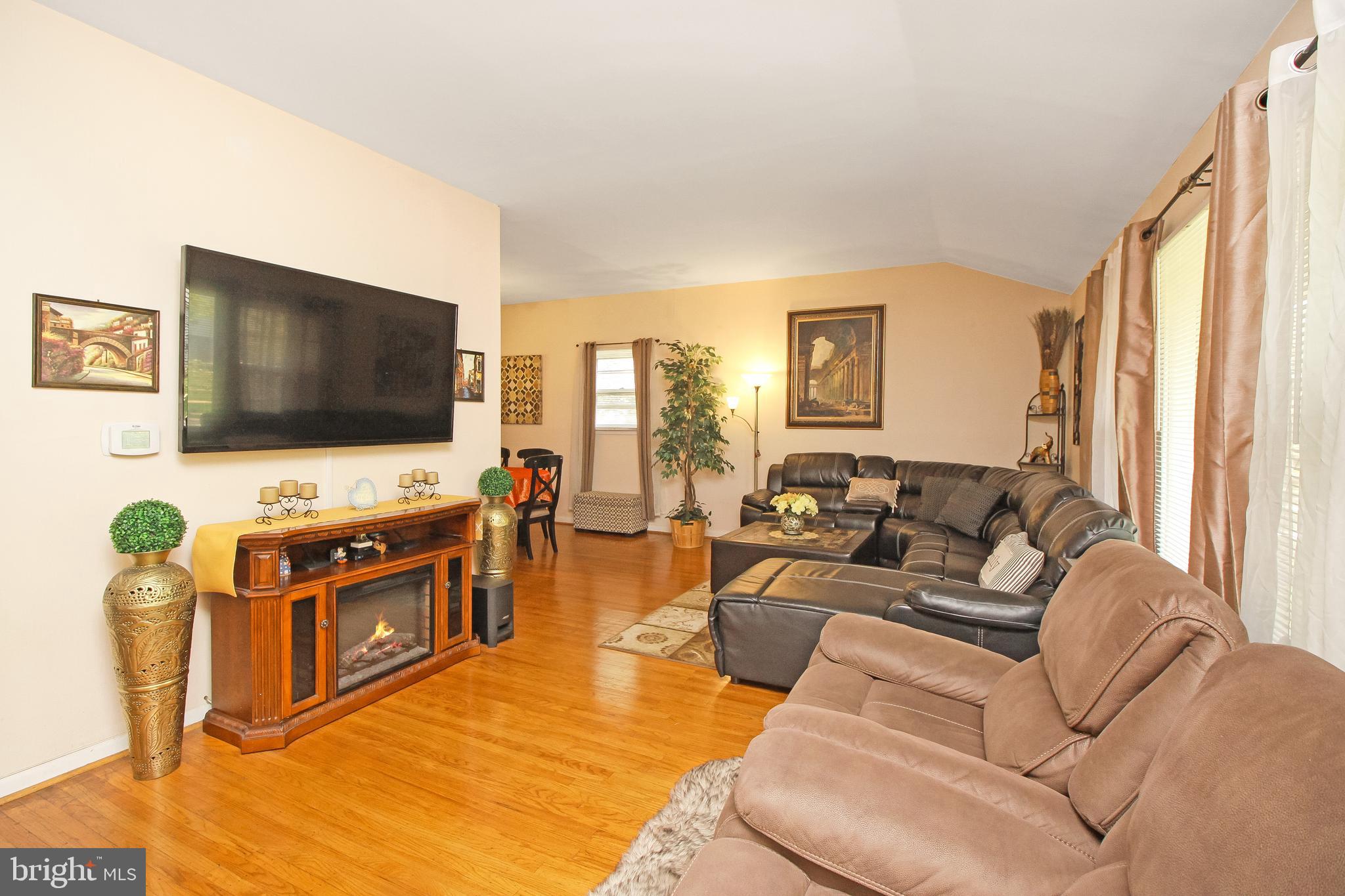 531 Howard Road Cherry Hill, NJ 08034 - Photo 15 of 28